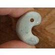 画像4: 糸魚川翡翠勾玉 M09746 清山 作 26mm*19mm*10mm 糸魚川産 ひすい 勾玉 お守り 魔除け パワーストーン (4)